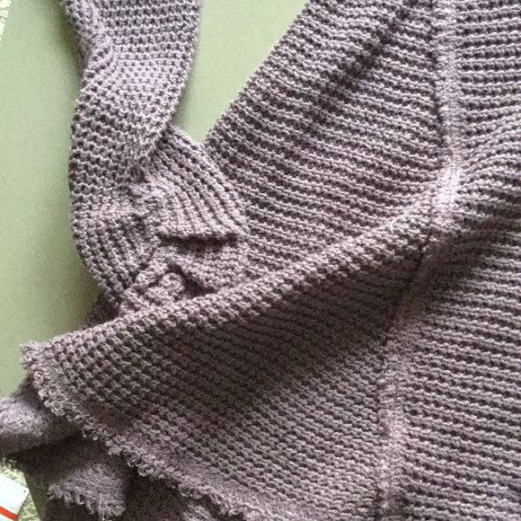 Free People cold shoulder sweater - Picture 7 of 10